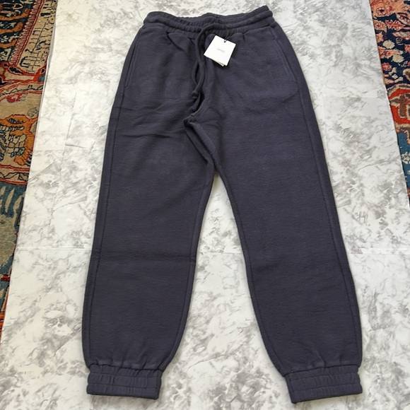 ONIA Brushed Back Terry Jogger Soft Navy Women’s Size Medium NWT - Picture 4 of 14